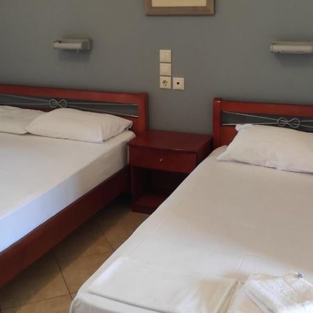 Kiparissis Apartments クリオピギ エクステリア 写真