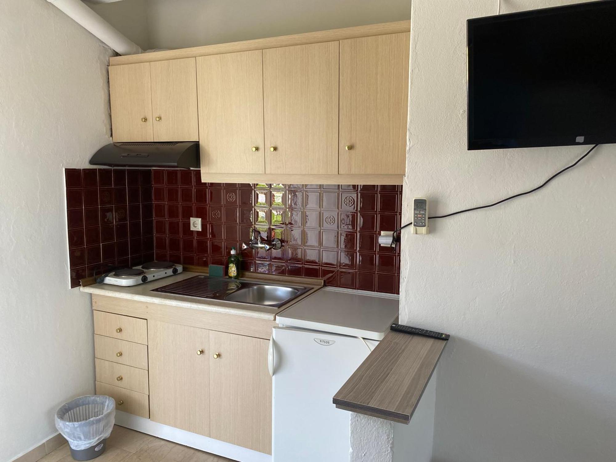 Kiparissis Apartments クリオピギ エクステリア 写真